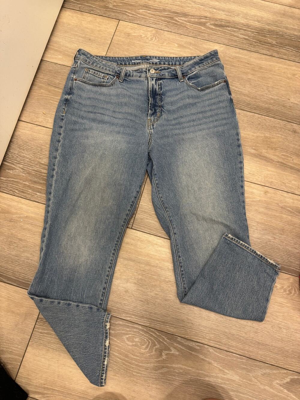 Old navy High Rise OG straight light wash jeans size 16